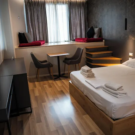 Ξενοδοχείο Center Boutique 3*