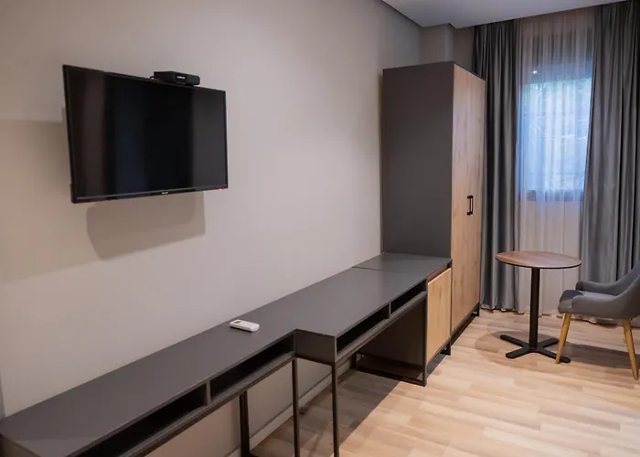 Center Boutique Hotel 3*
